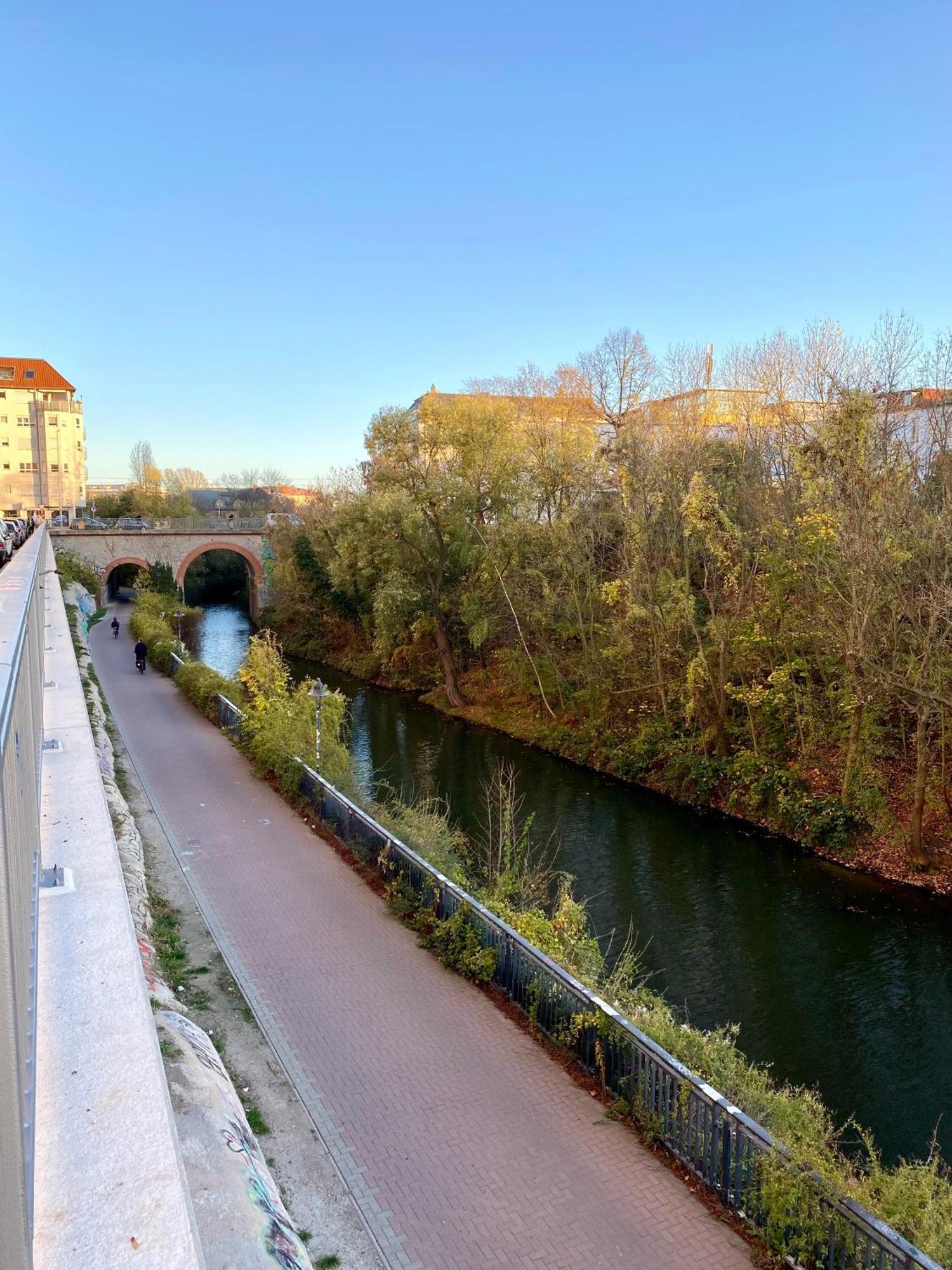 Studioapartment M15 Im Plagwitzer Szeneviertel Leipzig Exteriör bild